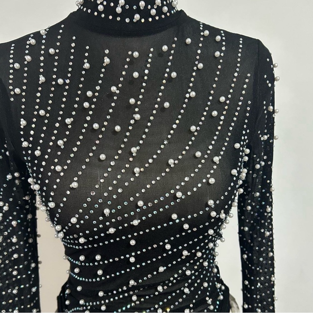 Windsor Elegant Black Pearl Bodysuit - Picture 6 of 7